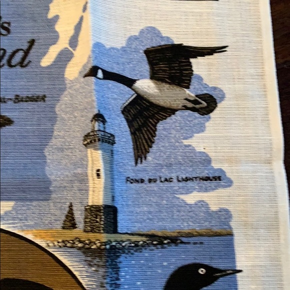 Wisconsin State Highlights Linen Kitchen Towel - Picture 6 of 8